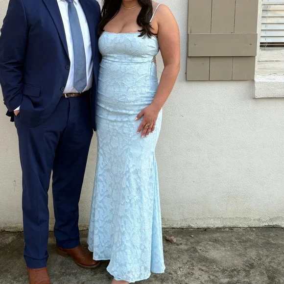 House of CB Light Blue Backless Dress - Picture 3 of 3